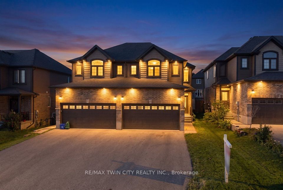 109 Links Crescent N, Woodstock, On N4t 0k7