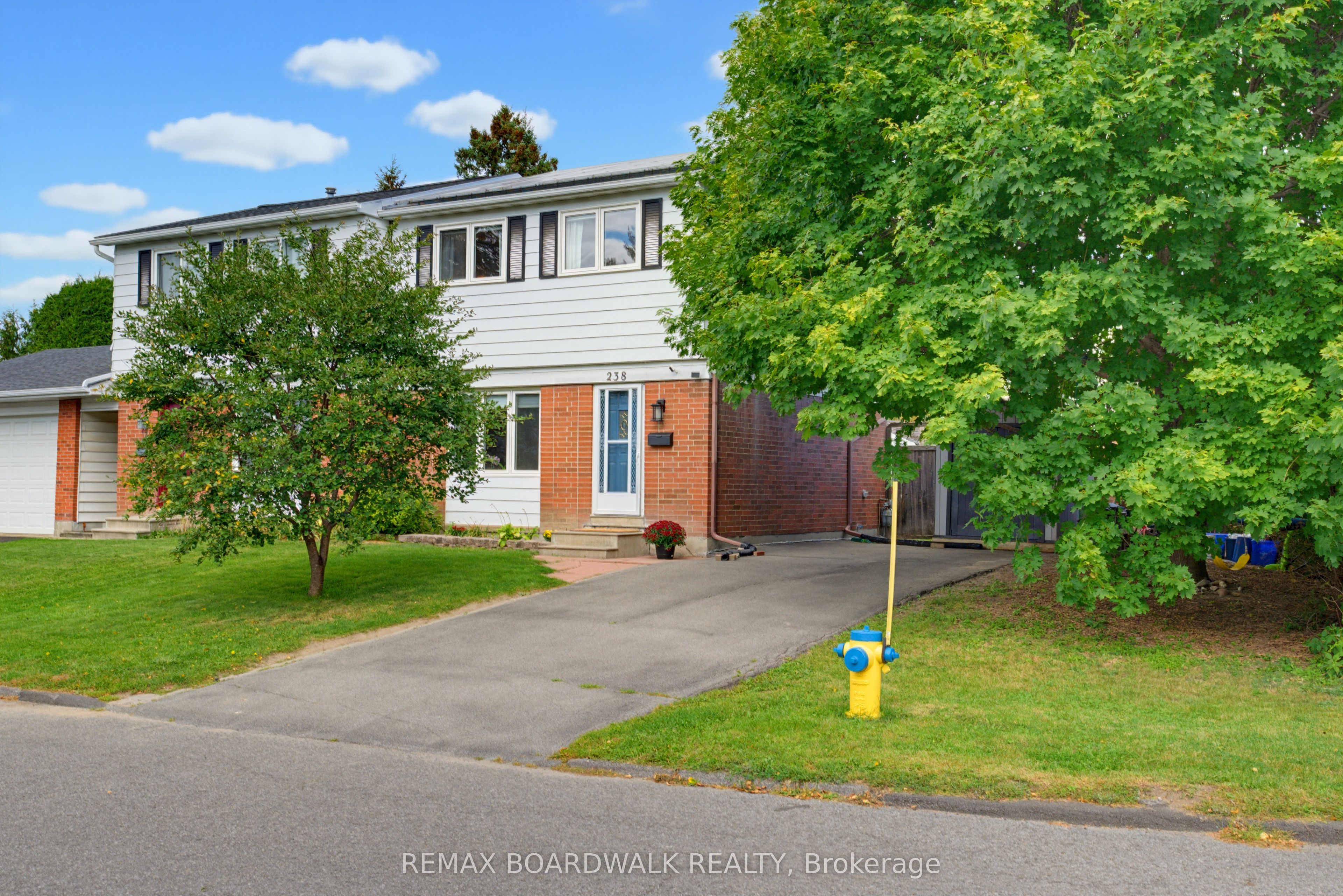 238 Mcelroy Drive, Kanata, On K2l 1y1
