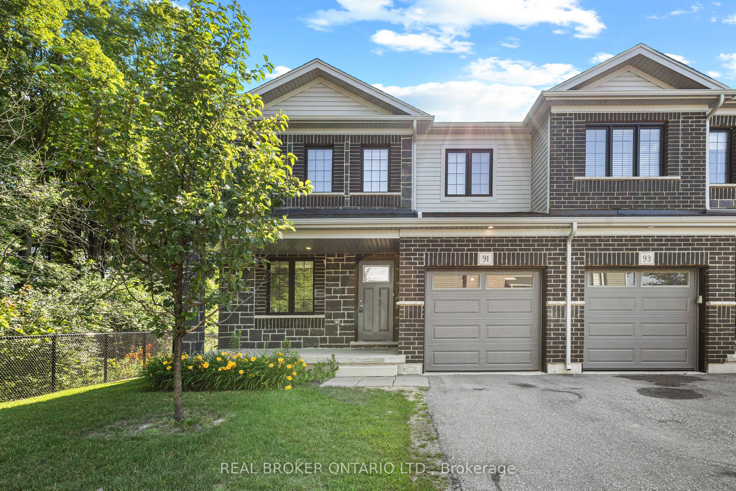 91 Woodedge Circle, Kitchener, On N2r 0p8