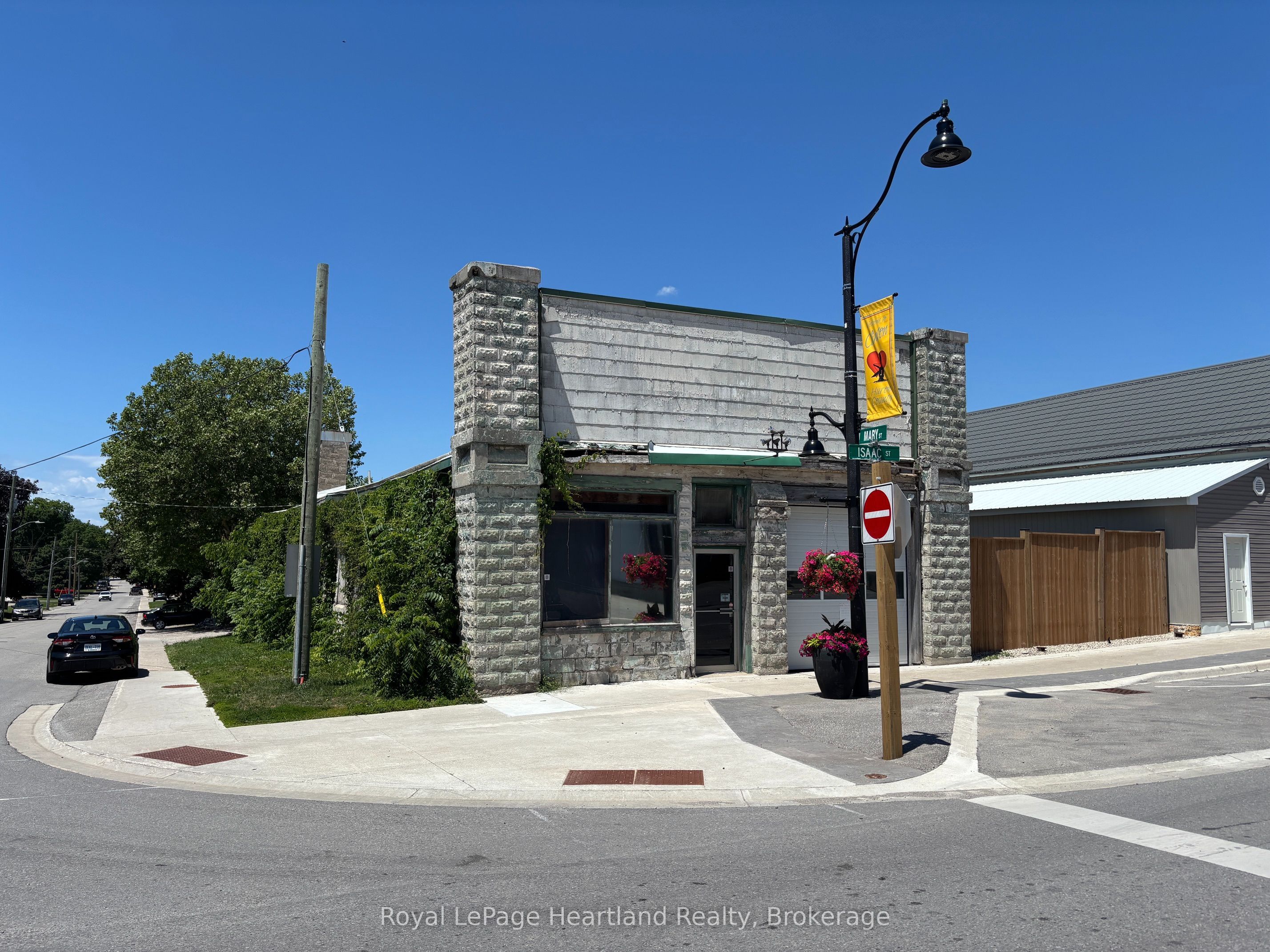 30 Isaac Street, Central Huron, On N0m 1l0