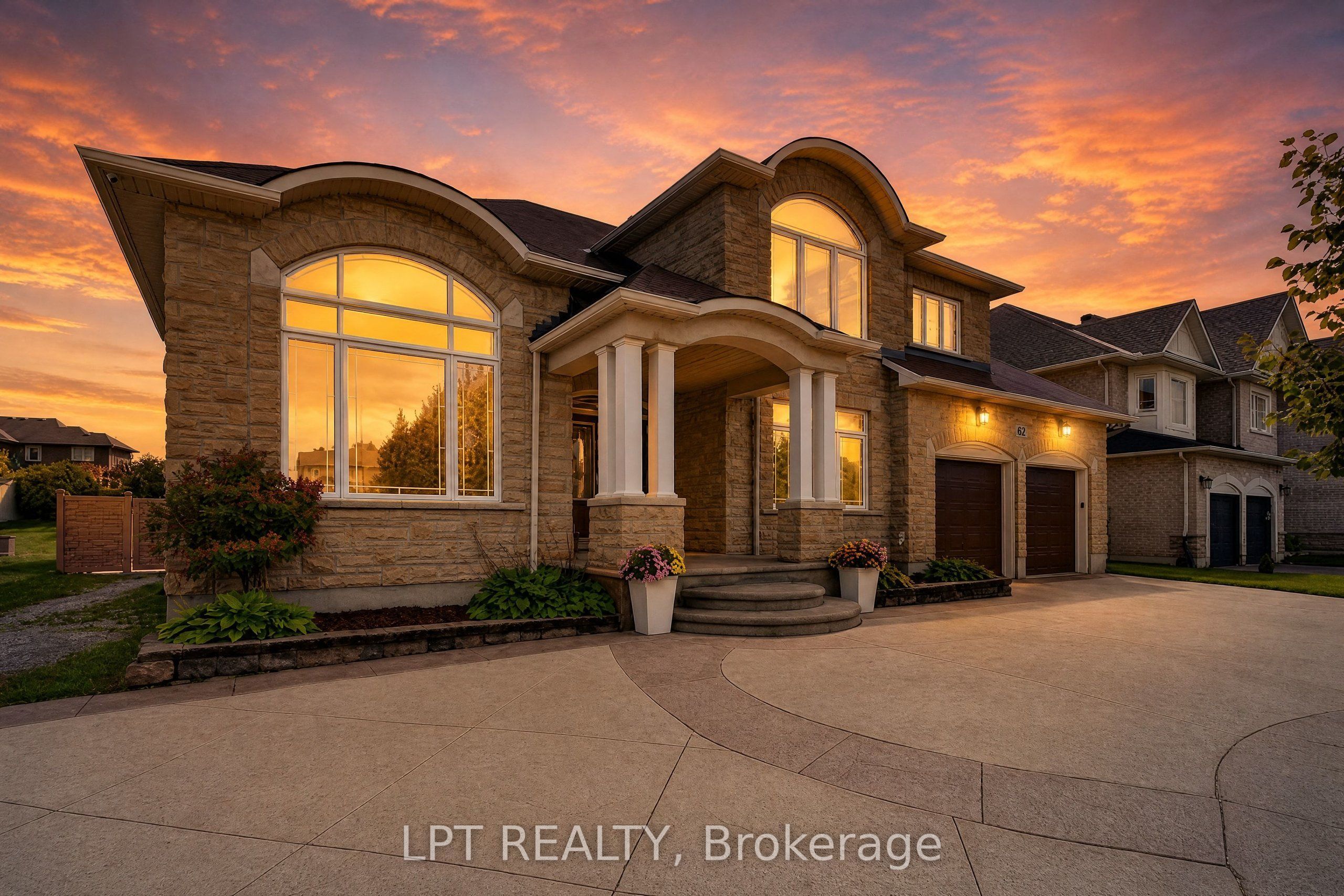 62 Tradewinds Drive, Barrhaven, On K2g 6y8