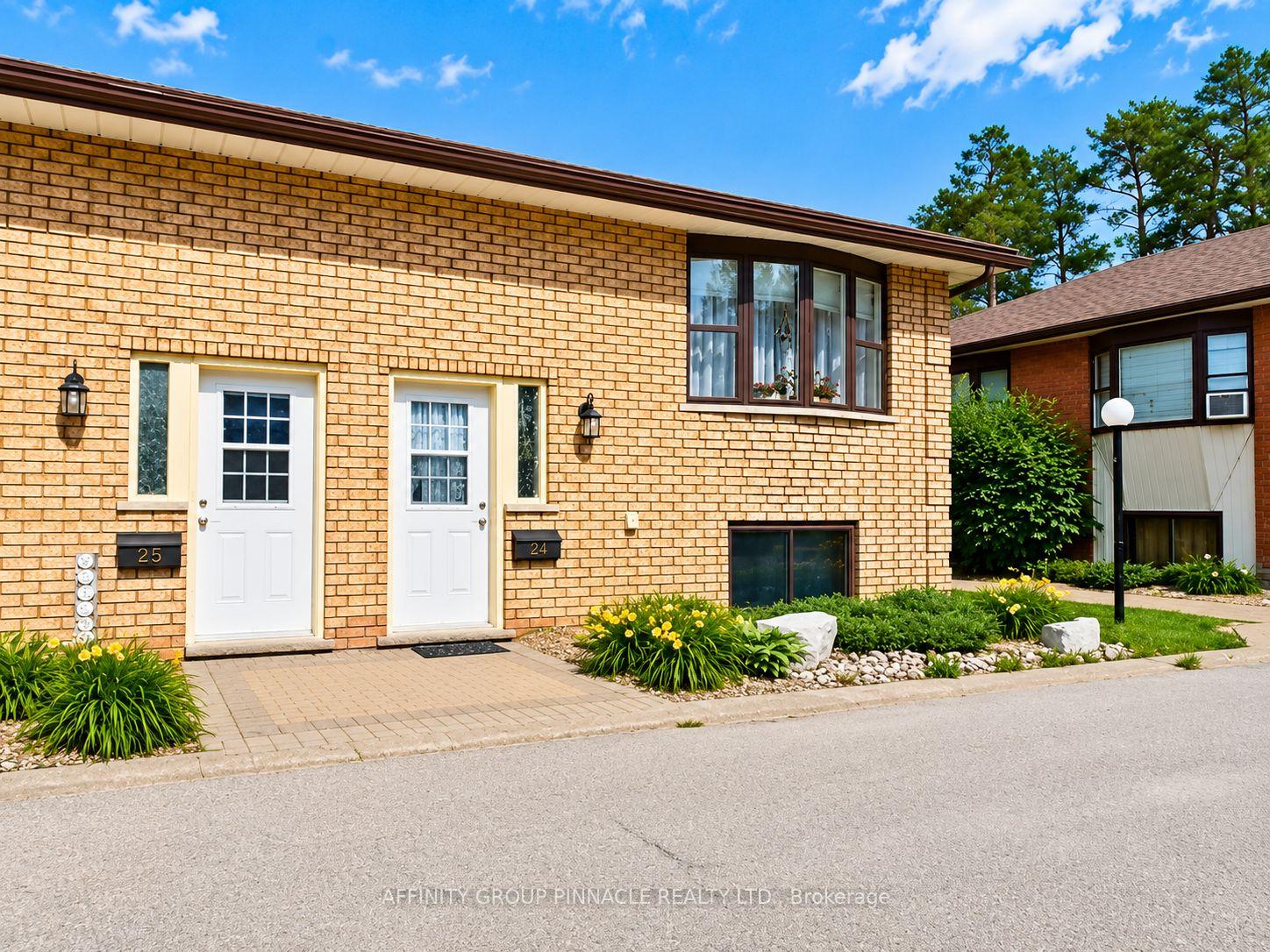 115 Mary Street W 24, Kawartha Lakes, On K9v 2n7