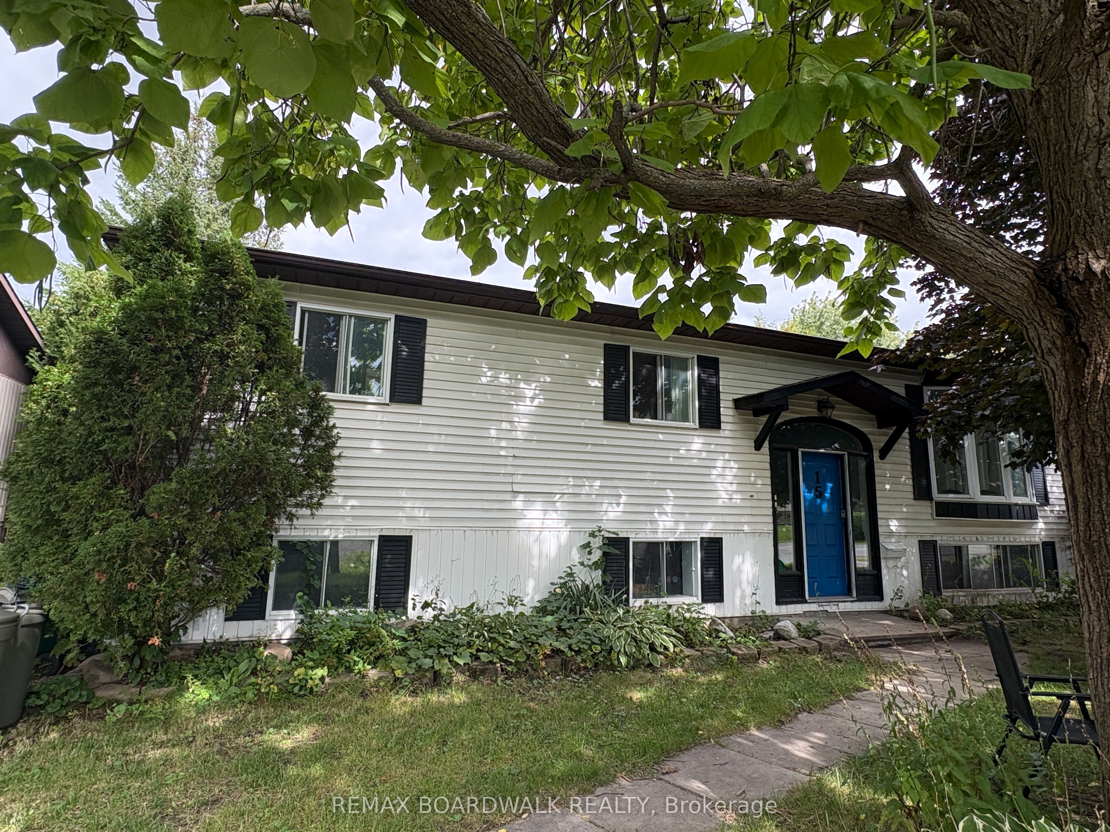 15b Dowdall Crescent, Stittsville - Munster - Richmond, On K2s 1t9