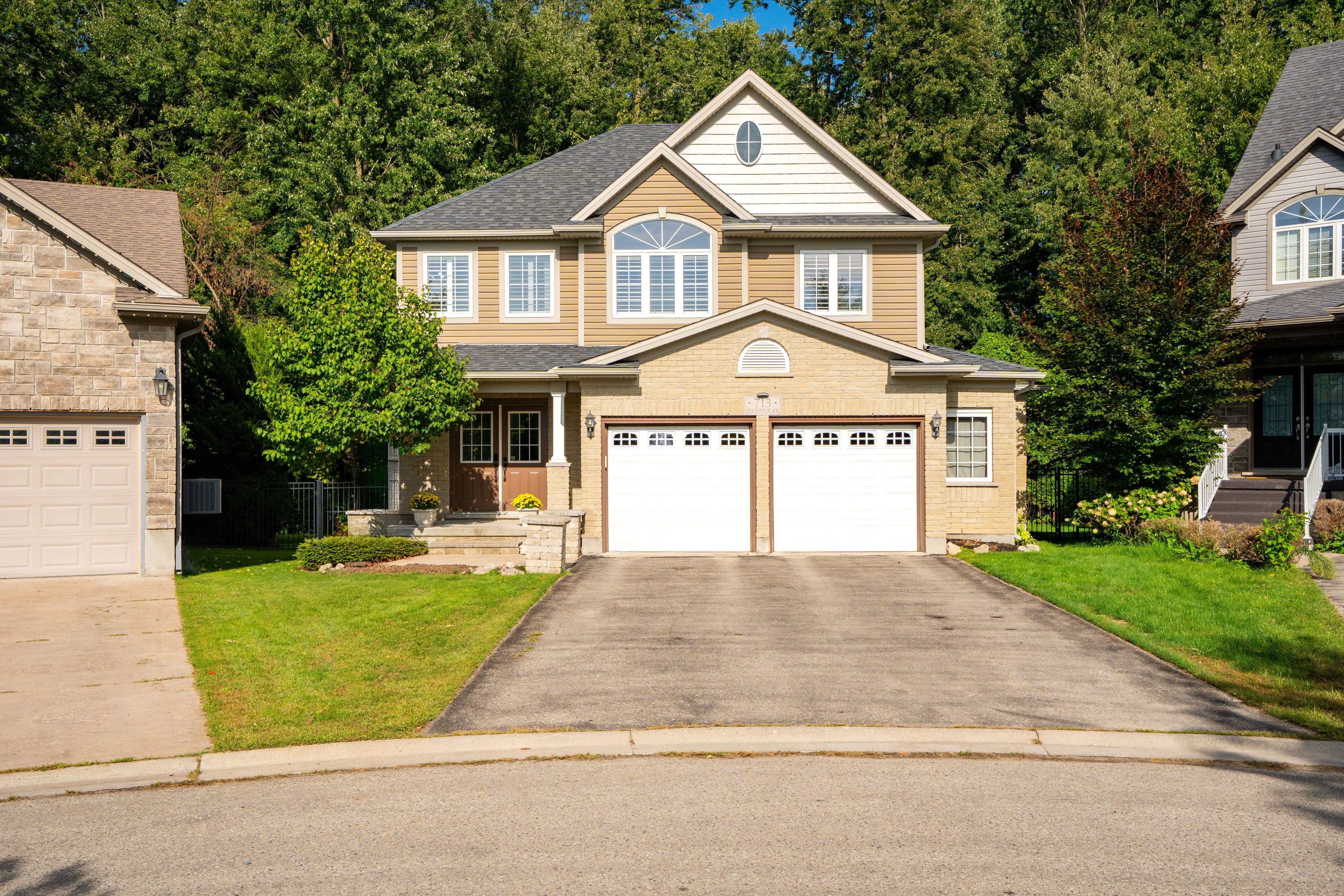713 Silverfox Place, London North, On N6g 0g2