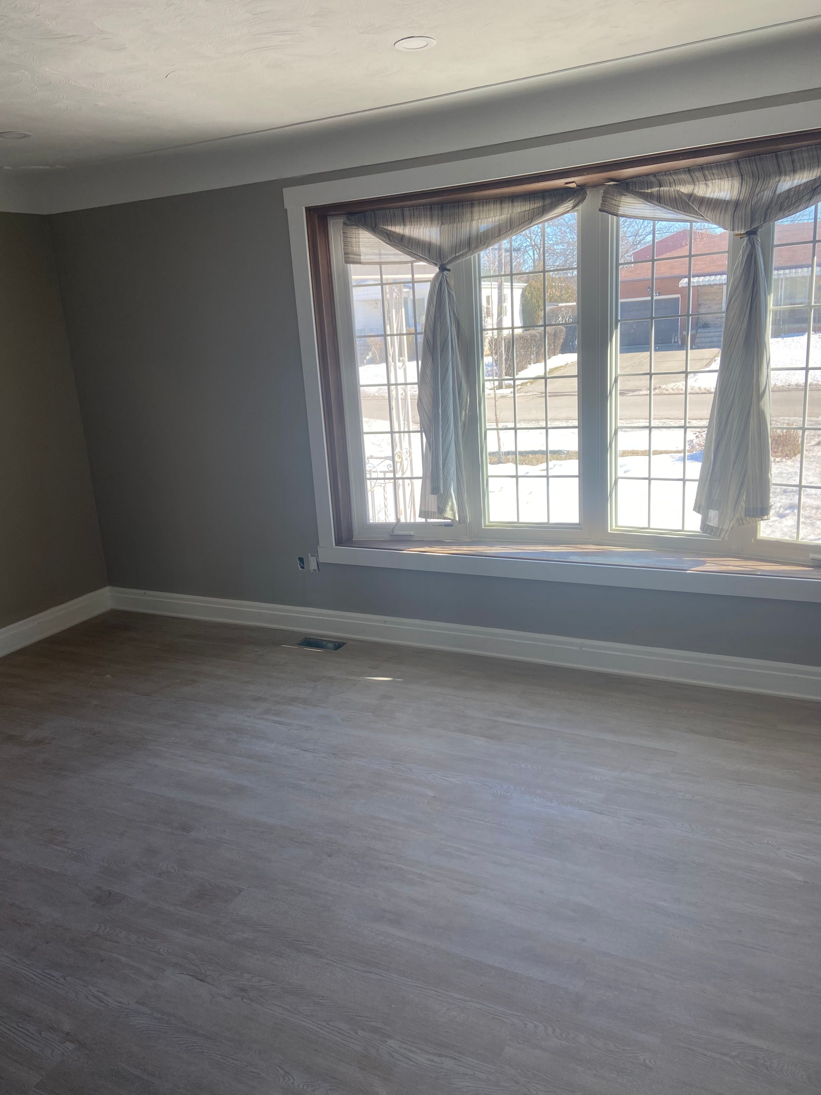 342 Rosedale Avenue 1, Hamilton, On L8k 4n8