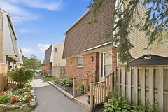 248 Salter Crescent, Kanata, On K2k 1z2