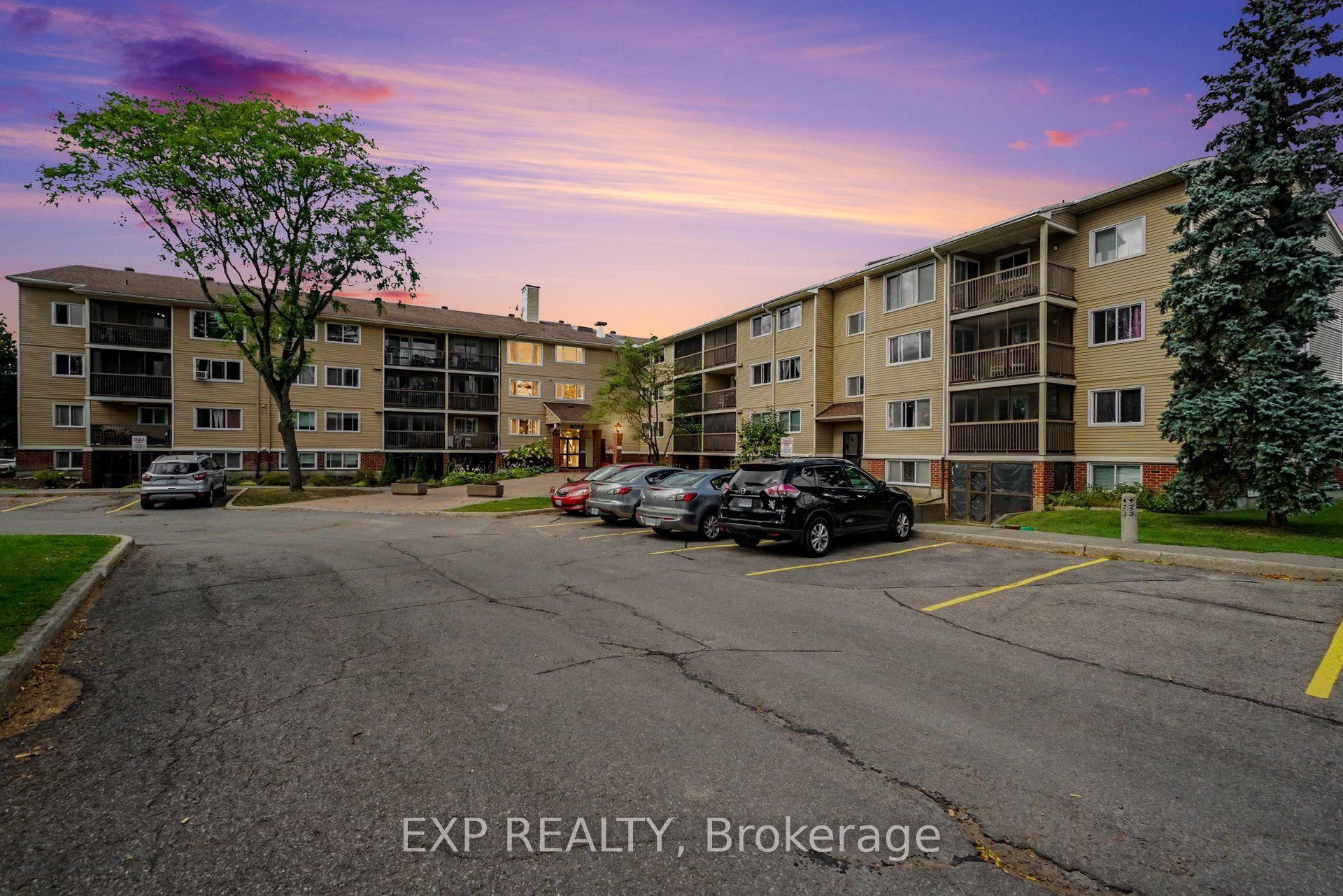 6376 Bilberry Drive 304, Orleans - Convent Glen And Area, On K1c 4p6