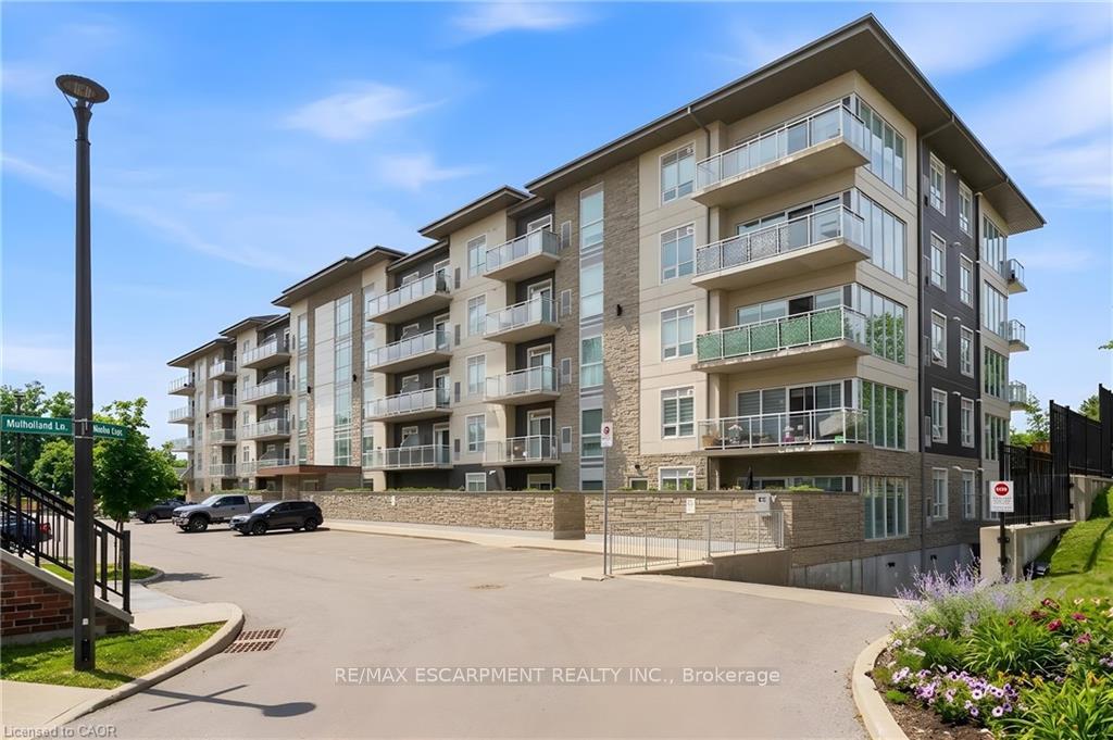 16 Markle Crescent 413, Hamilton, On L9g 0h4