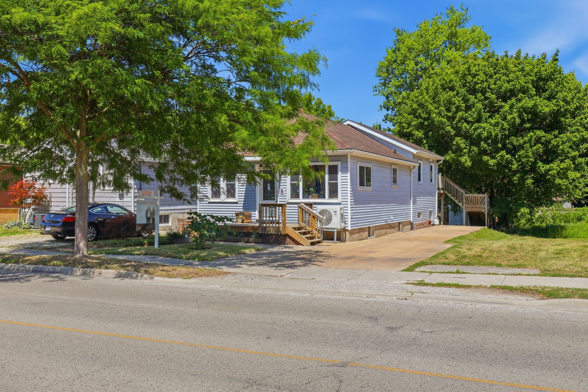 118 Emery Street W, London South, On N6j 1s1