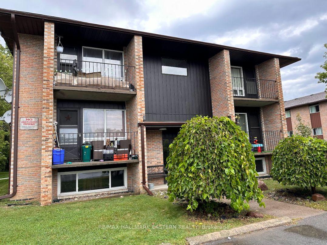 106 Lansdowne Street 102, Peterborough, On K9j 1y1