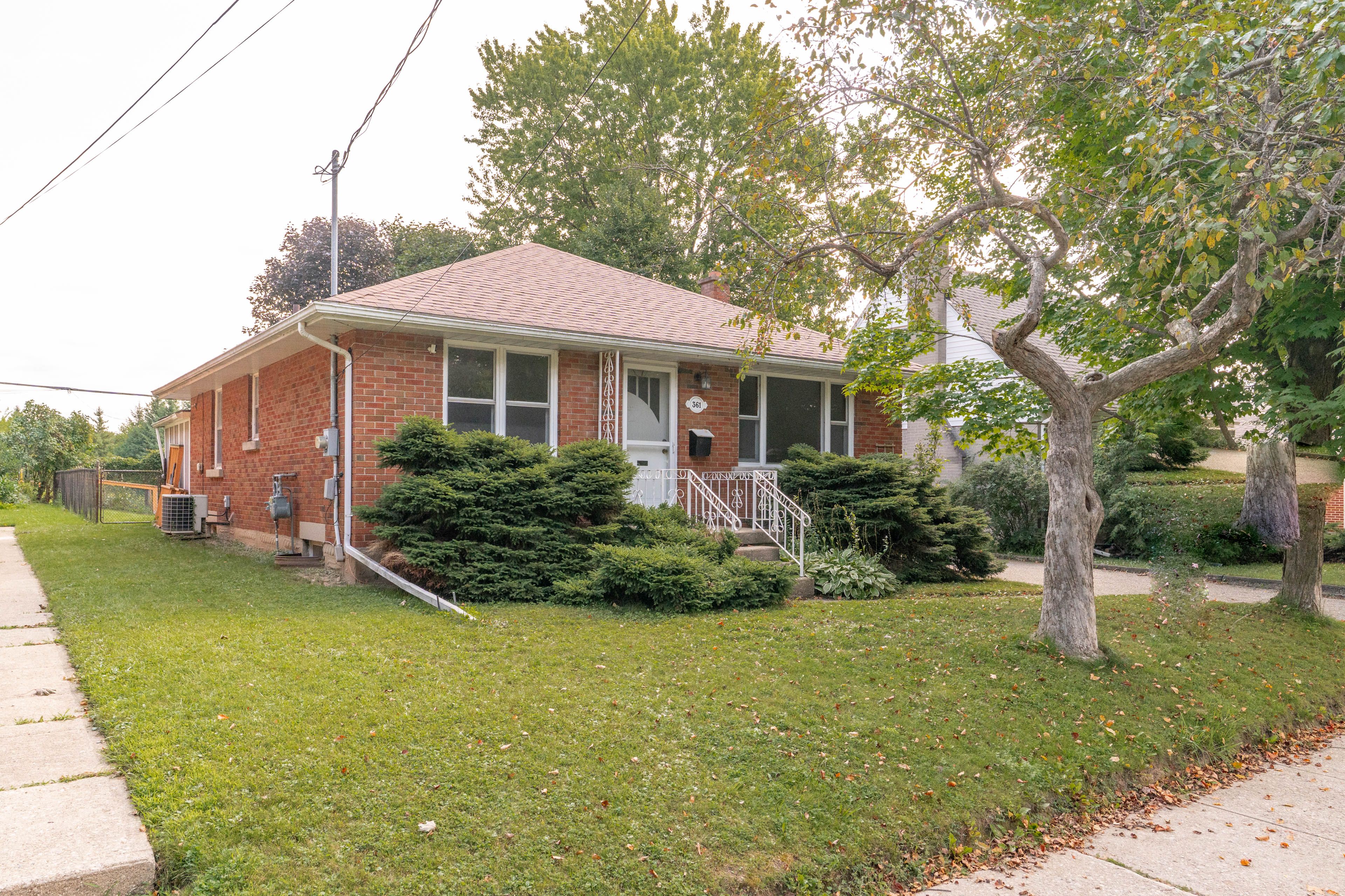 361 Metcalfe Street, Guelph, On N1e 4z5