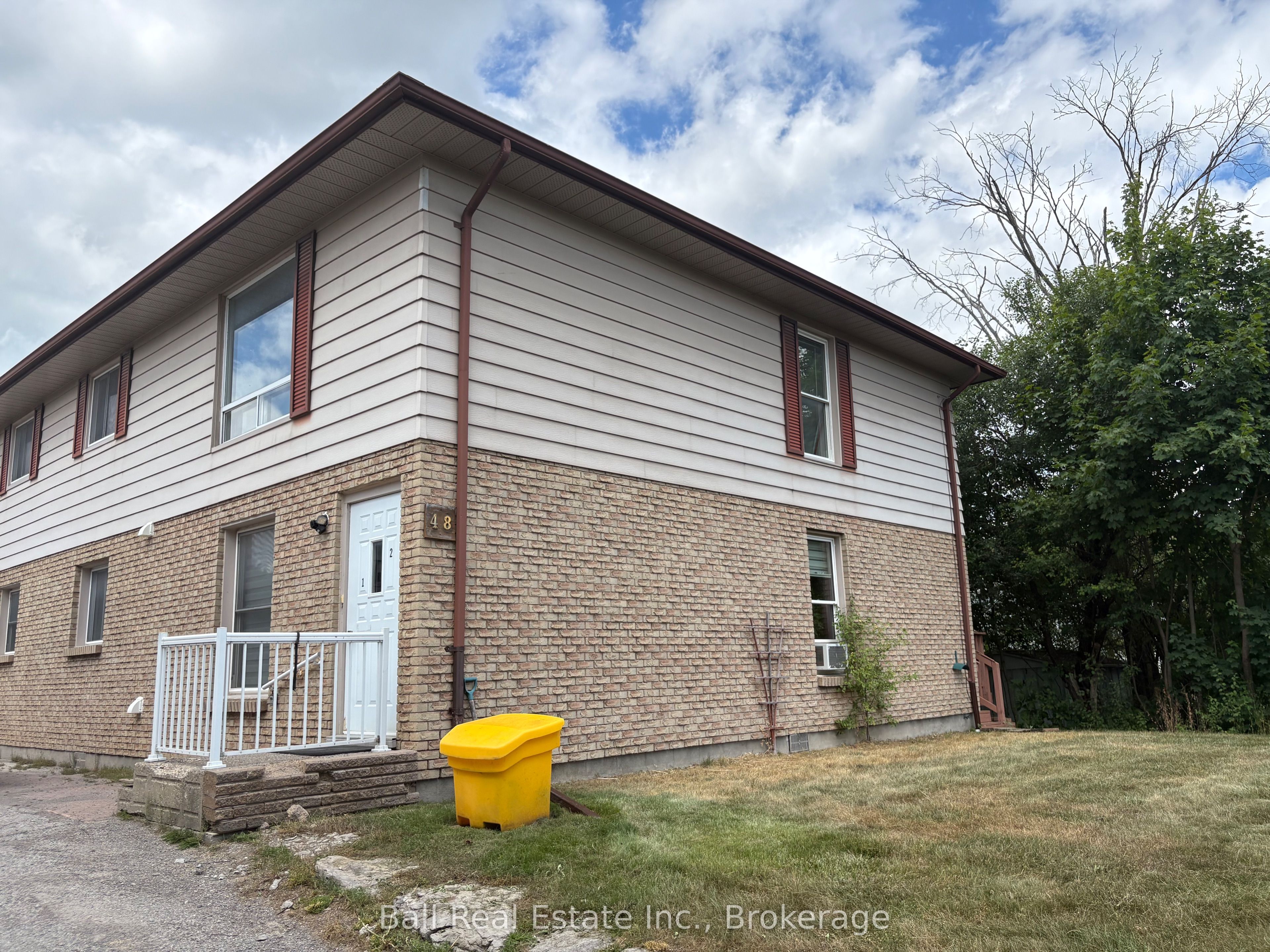 48 Anne Street 2, Kawartha Lakes, On K0m 1a0