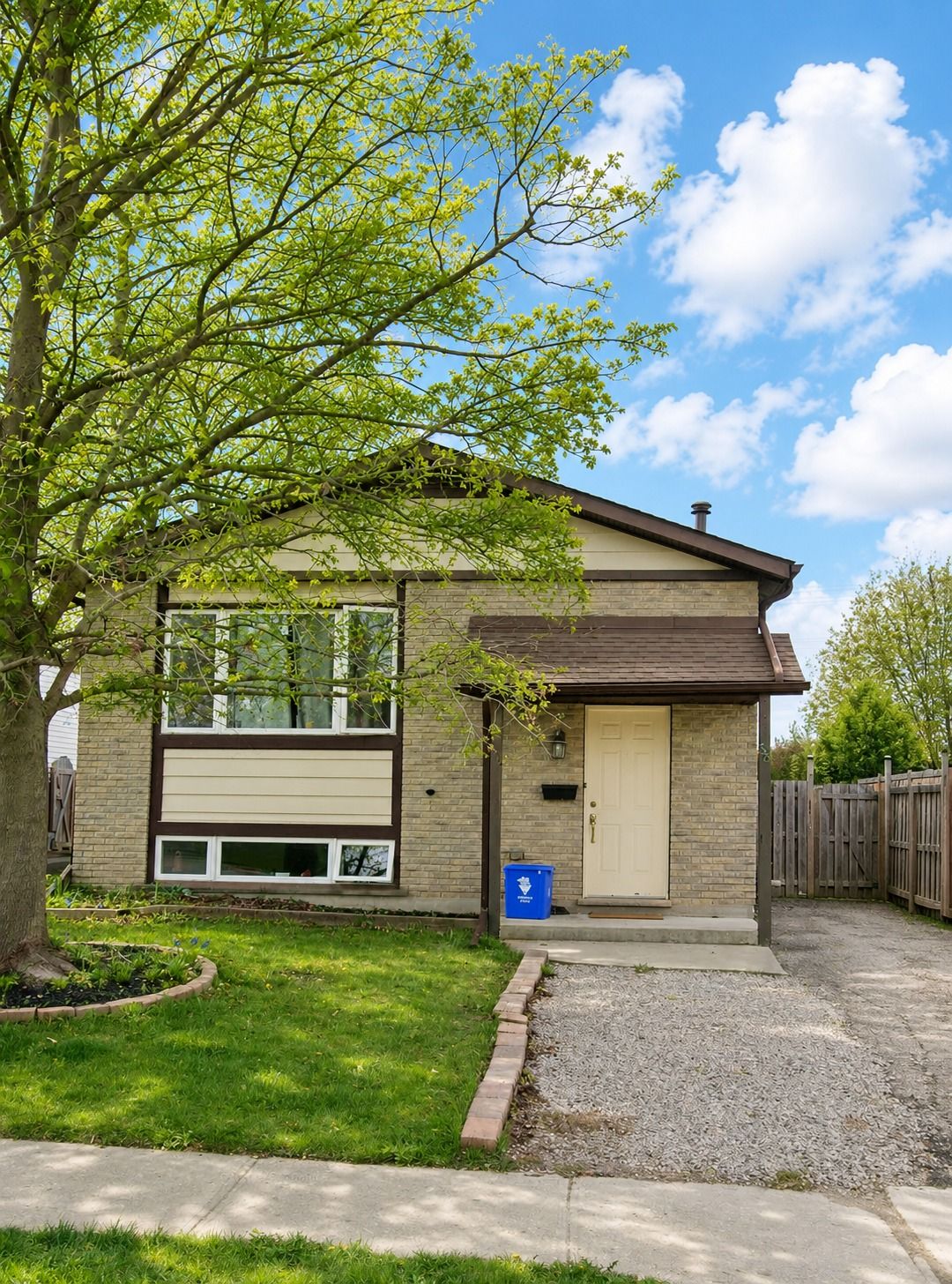 53 Broken Oak Crescent Basement, Kitchener, On N2n 1n8