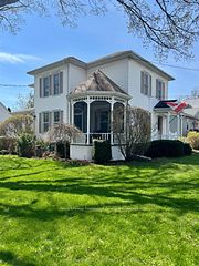 47 Paul Street, Prince Edward County, On K0k 2t0