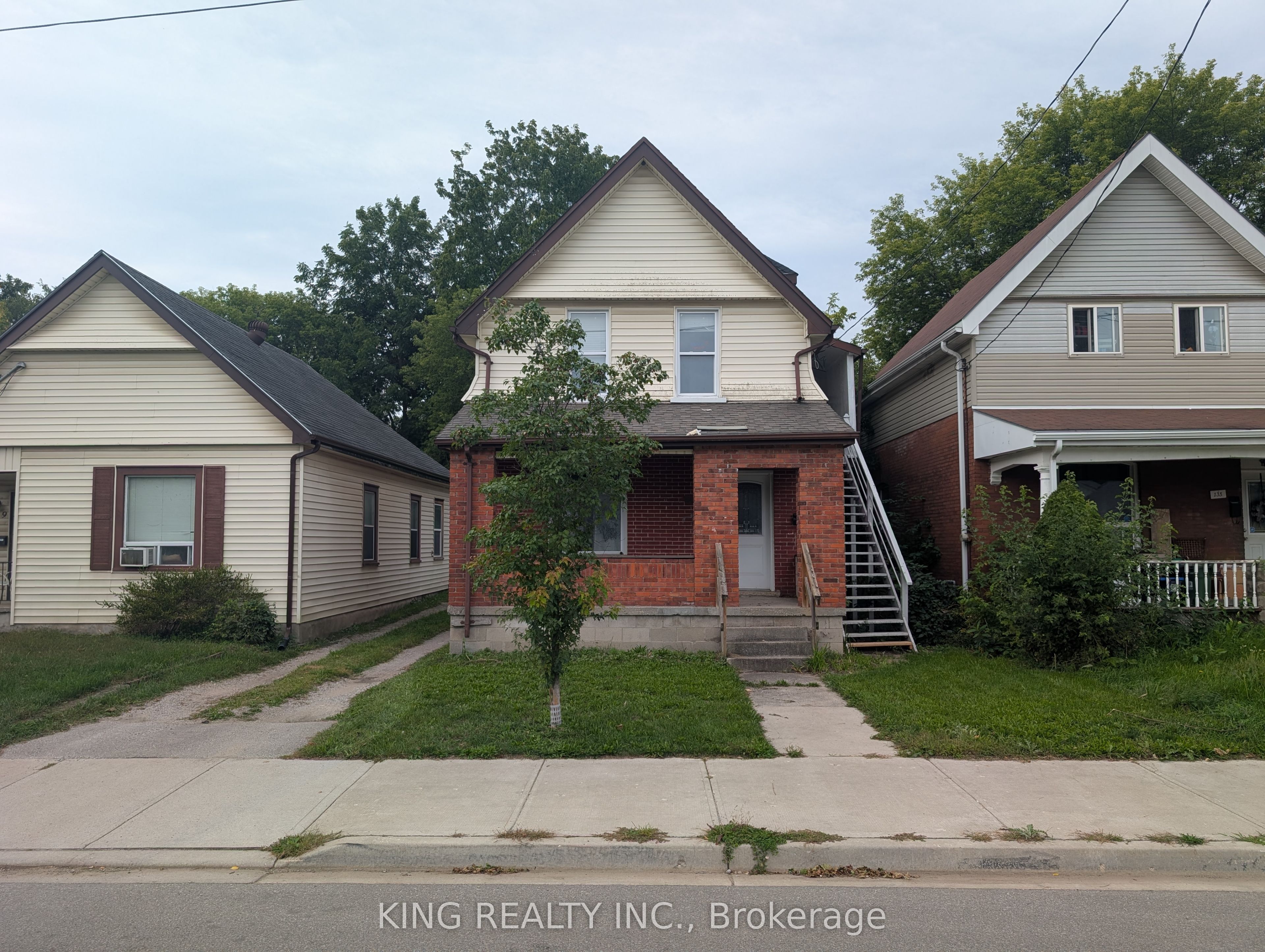 131 Sackville Street, London East, On N5z 2e5