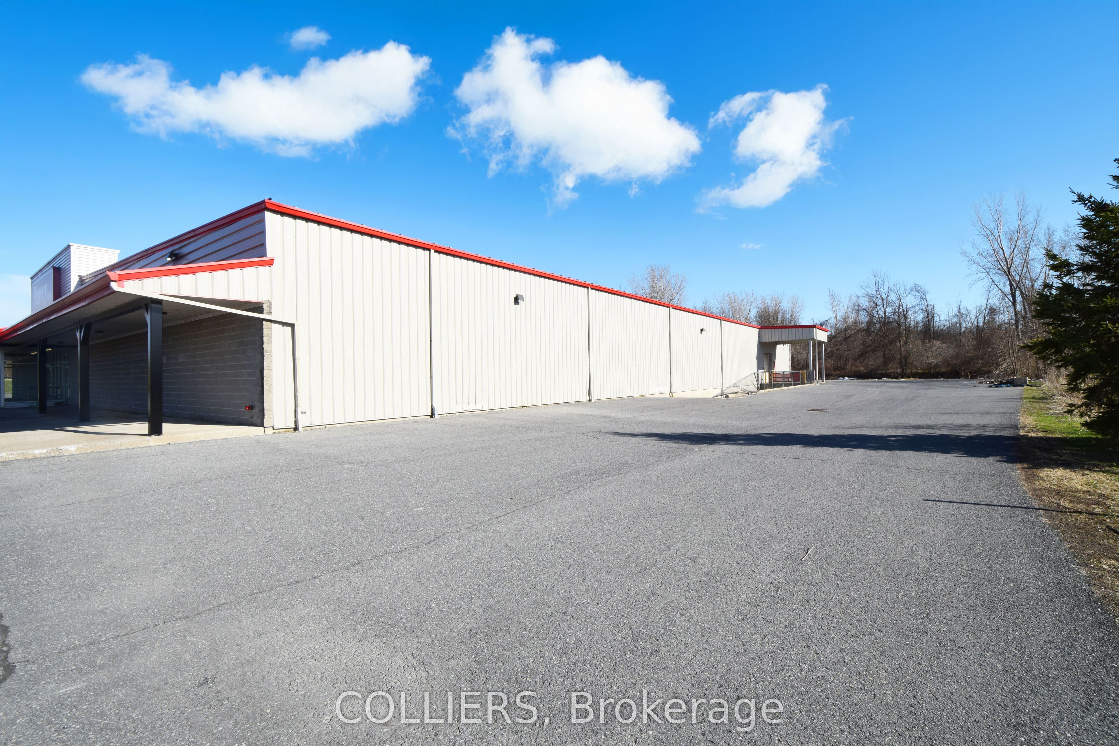1850 Vincent Massey Drive, Cornwall, On K6h 5r6