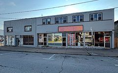 4898 Victoria Avenue, Niagara Falls, On L2e 4c6
