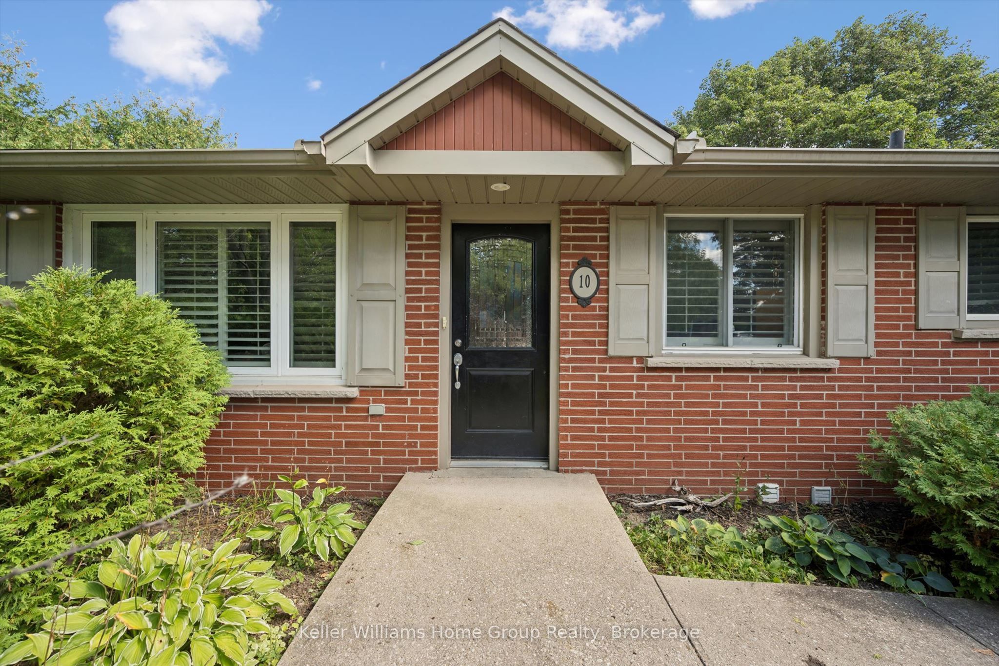 10 Picadilly Place, Guelph, On N1g 2p9