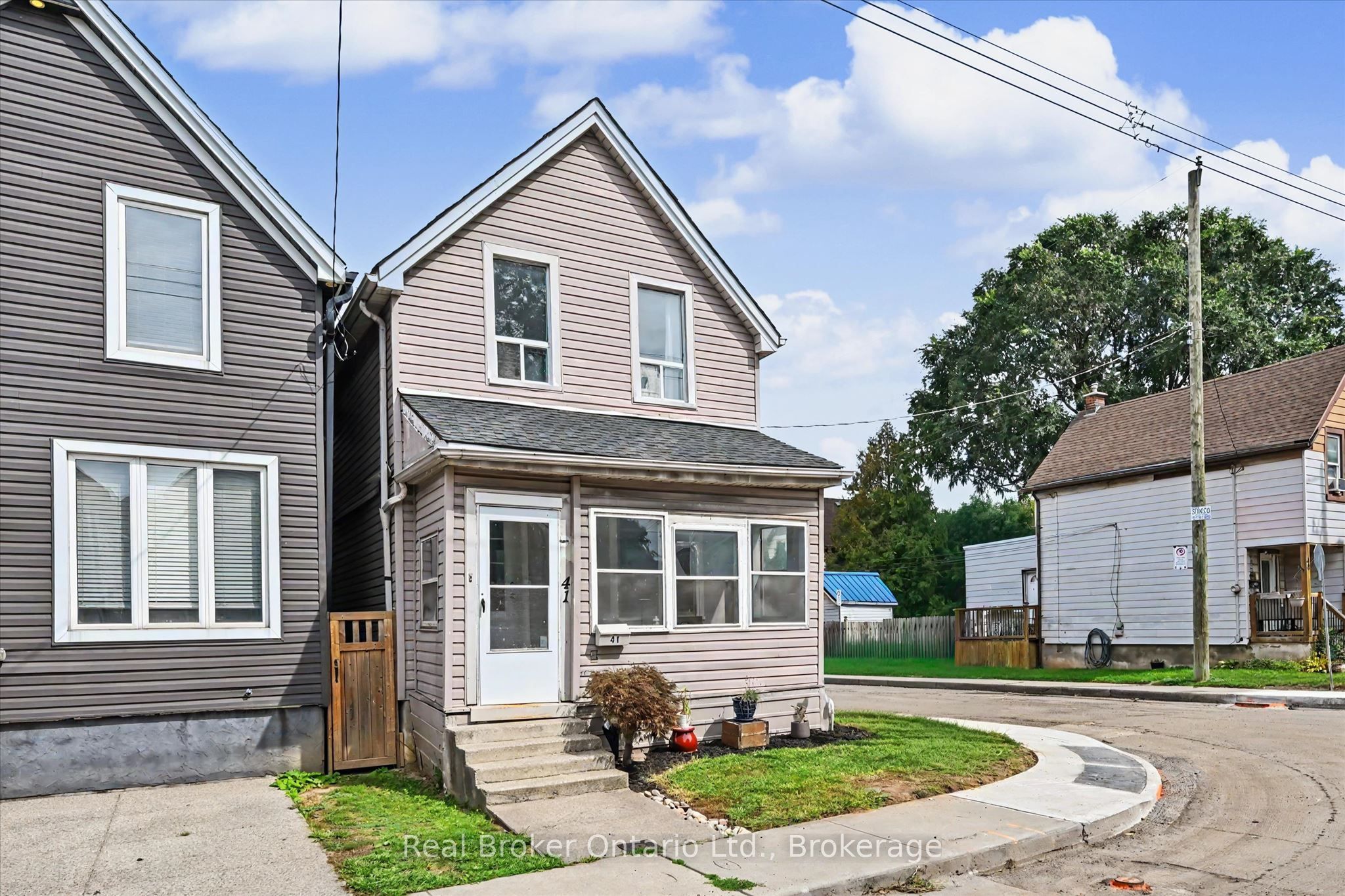 41 Francis Street, Hamilton, On L8l 3t9