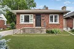 158 Homewood Avenue, Port Colborne, On L3k 5m3