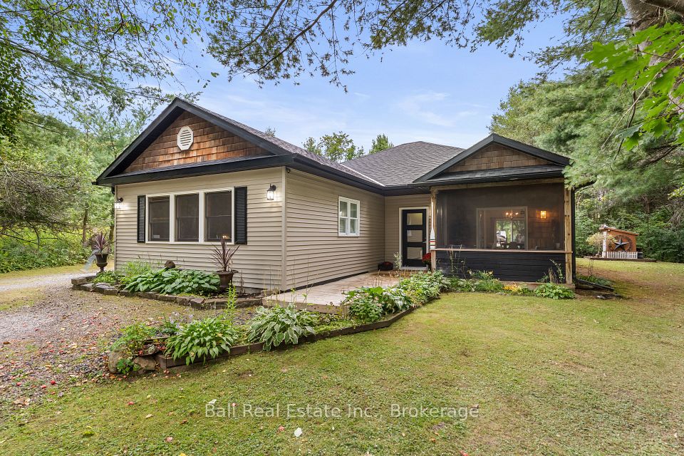 51 Spring Drive, Trent Lakes, On K0m 1a0