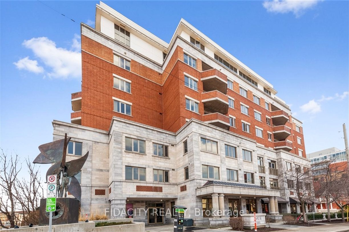 320 Mcleod Street 302, Ottawa Centre, On K2p 1a3
