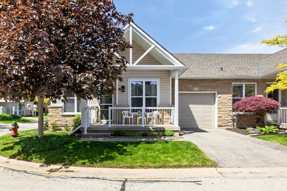 20 Kitty Murray Lane 11, Hamilton, On L9k 1l7