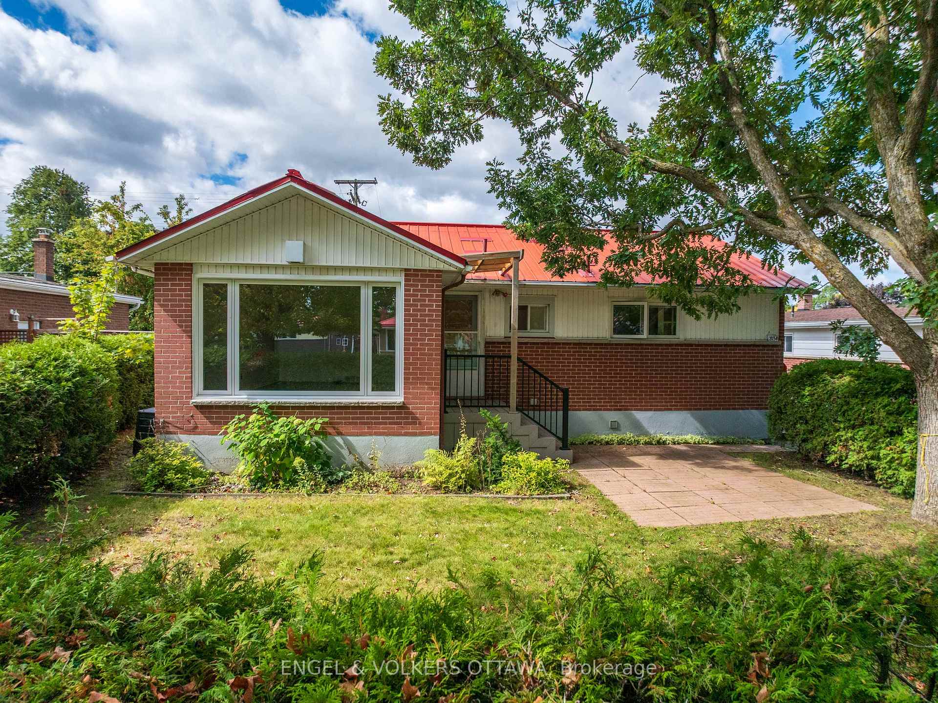 2034 Cornish Street, Elmvale Acres And Area, On K1g 2r8