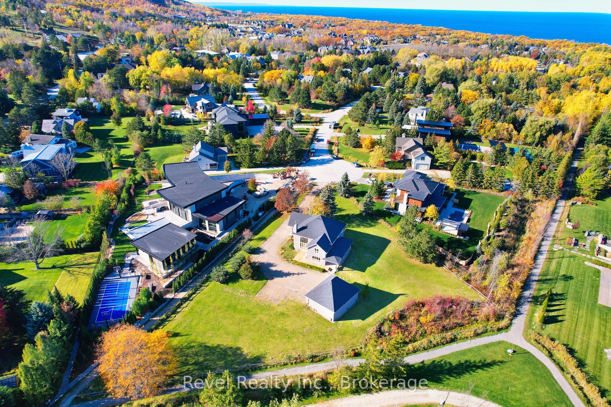 150 Wyandot Court, Blue Mountains, On L9y 0s4