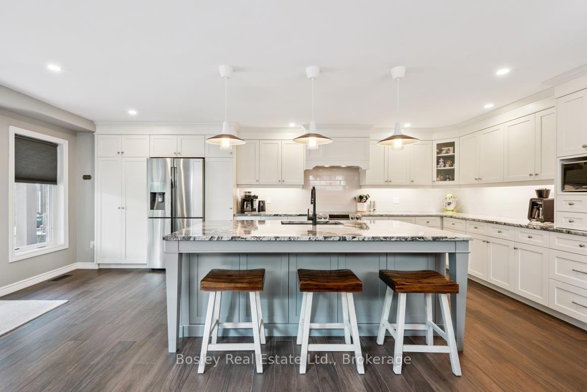 64 Couling Crescent, Guelph, On N1e 0j8