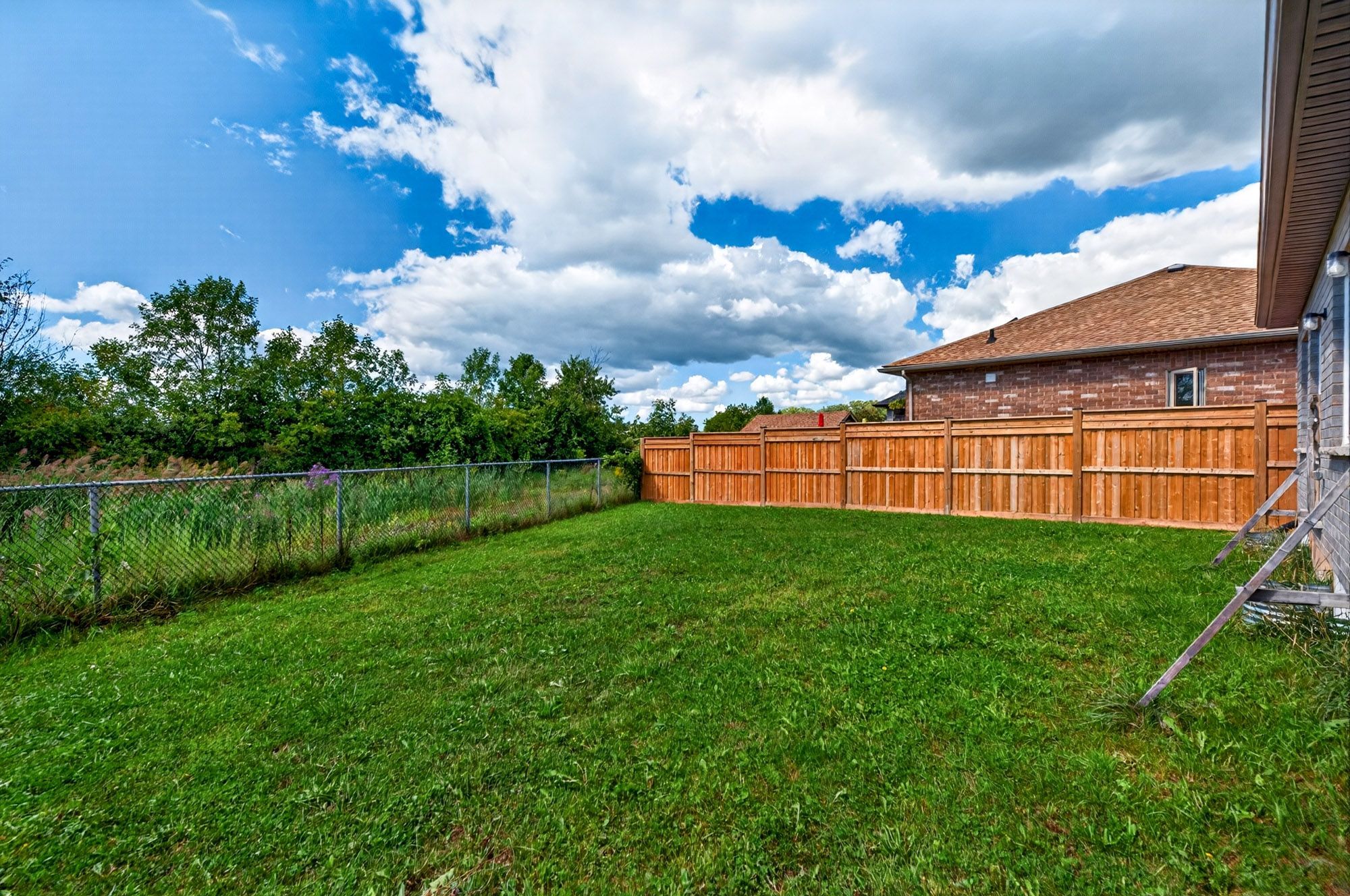 201 Hetram Court, Fort Erie, On L0s 1b0
