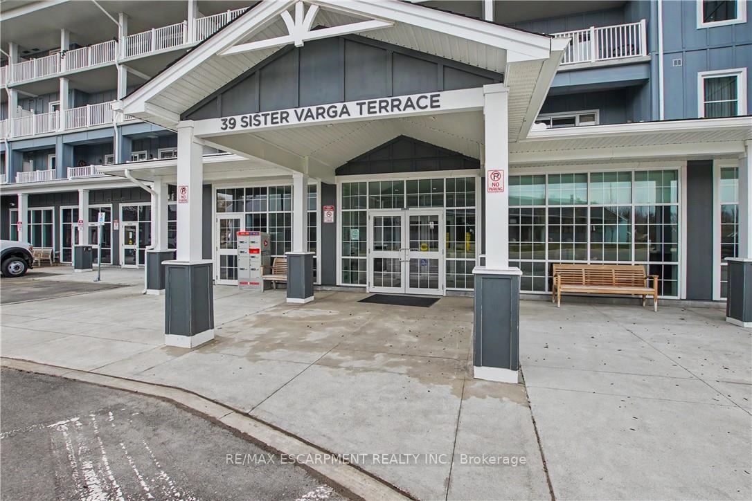 39 Sister Varga Terrace 306, Hamilton, On L9b 0j7