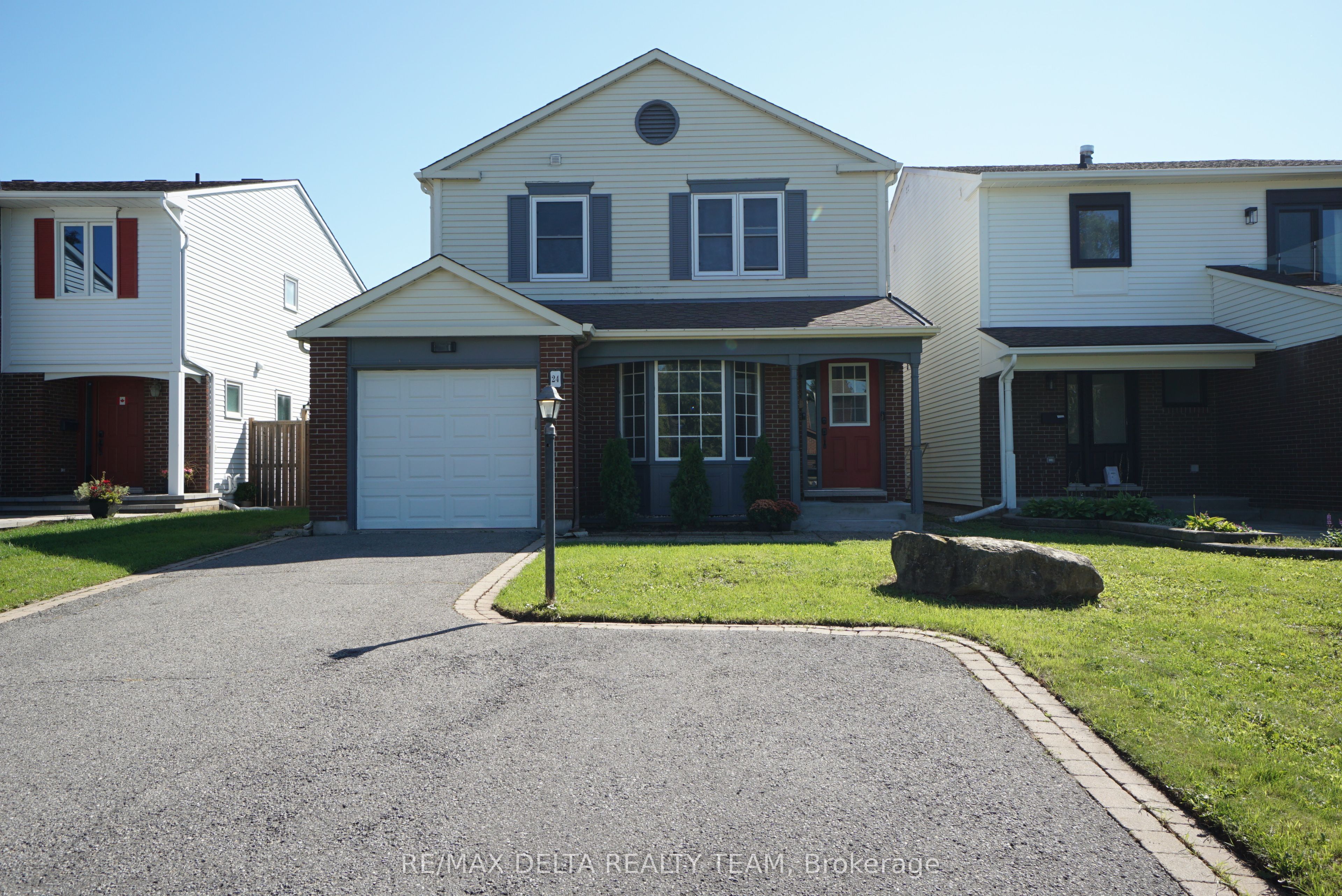 24 Raftus Square, Barrhaven, On K2j 1j3