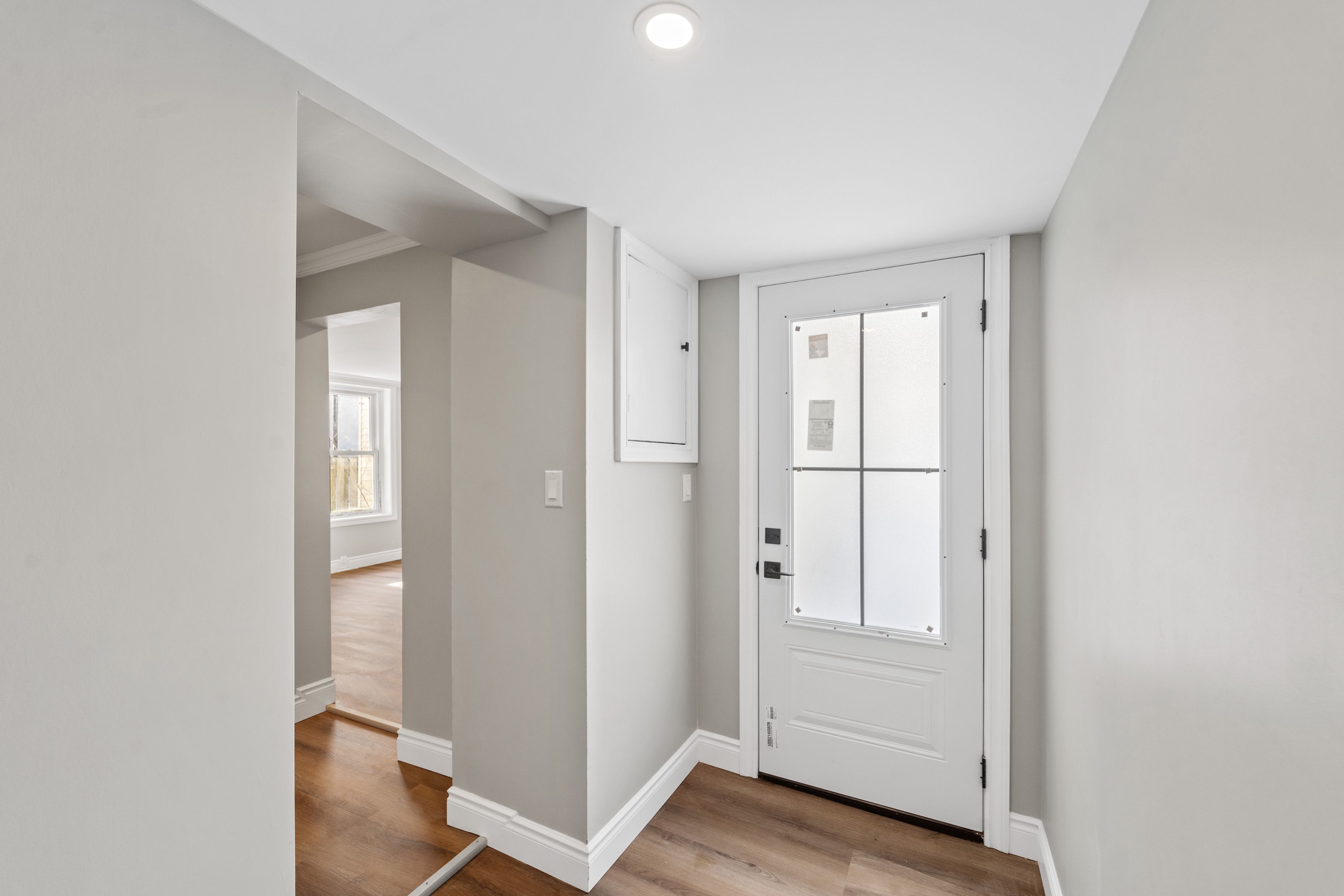 81 St Charles Street Unit B, Belleville, On K8p 2w5