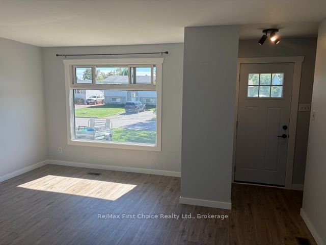128 Cumming Street, Thunder Bay, On P7c 1n7