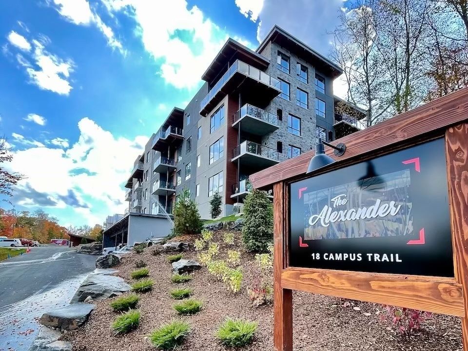 18 Campus Trail 106, Huntsville, On P1h 0k2