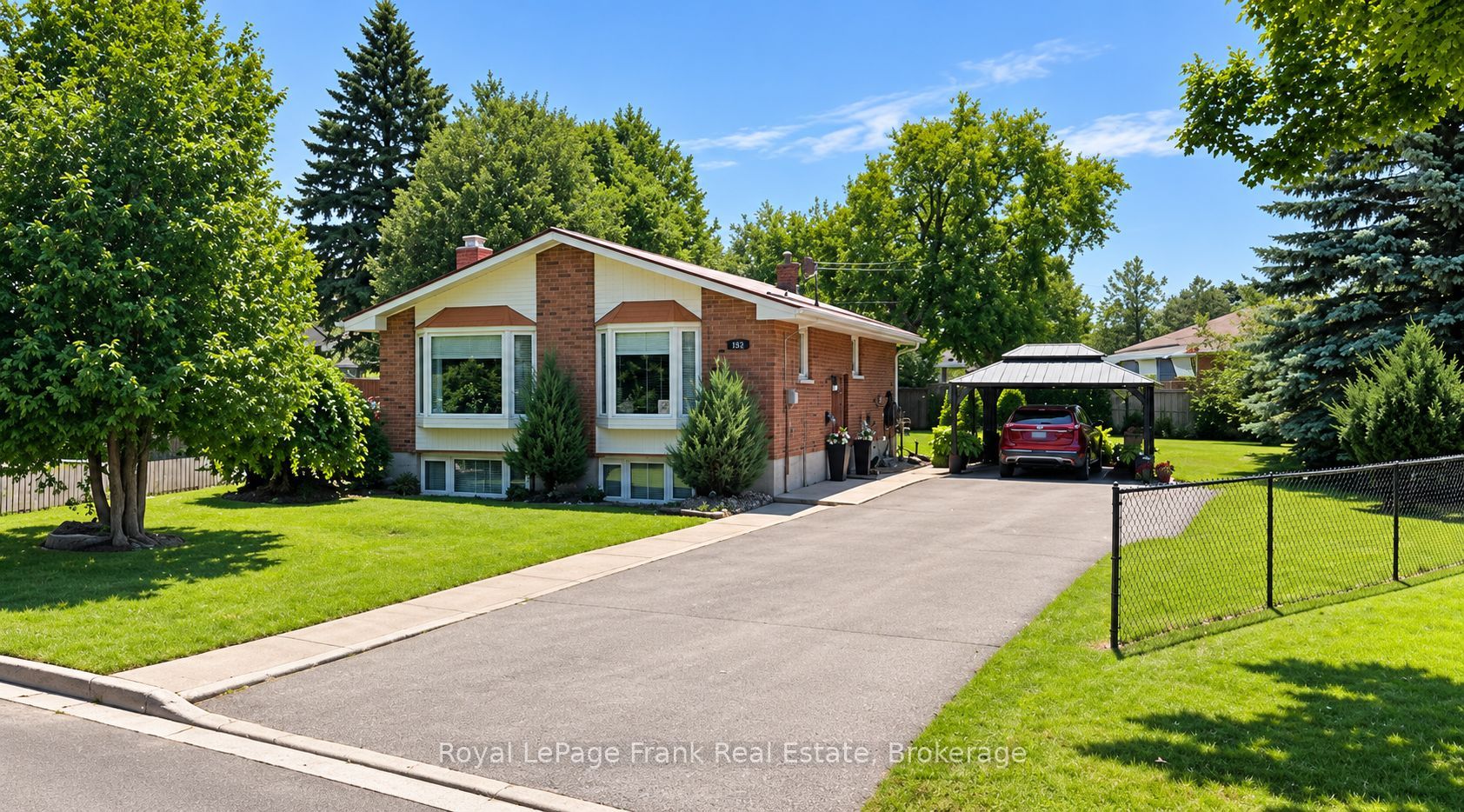 948 St Pauls Street, Peterborough, On K9h 6j6