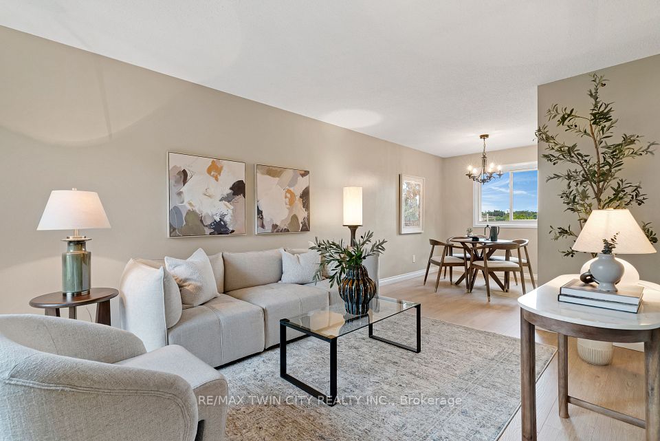 25 Upper Canada Drive 23, Kitchener, On N2p 1g2