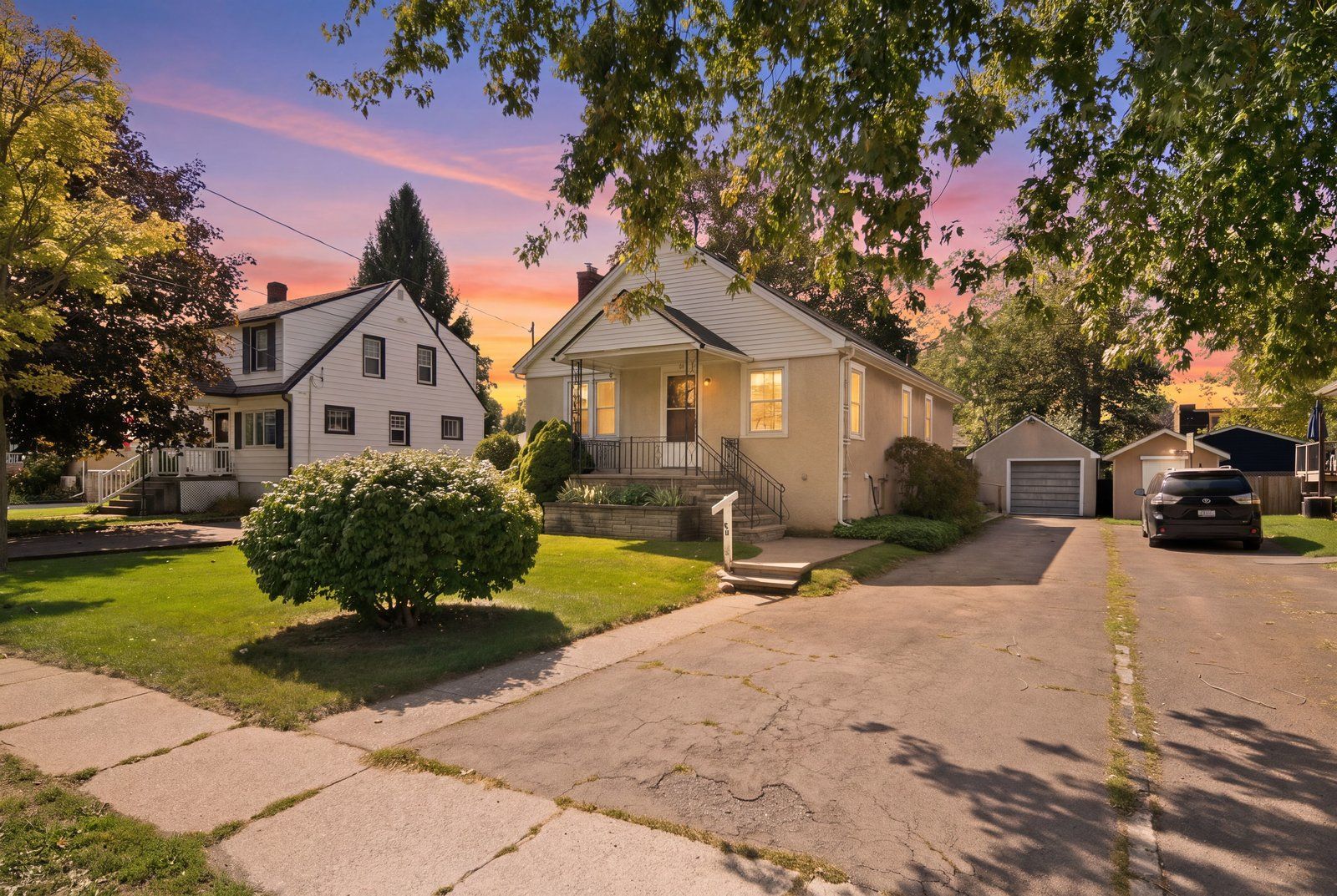 86 Forest Avenue, Port Colborne, On L3k 5e4