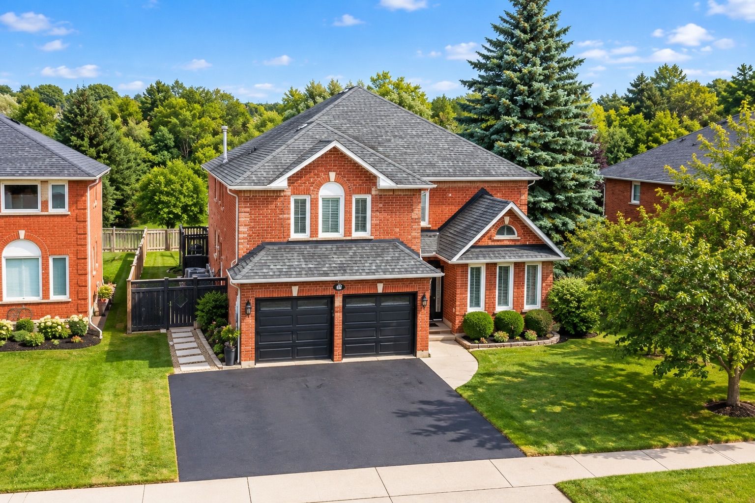 554 Grand Ridge Drive, Cambridge, On N1s 4y9