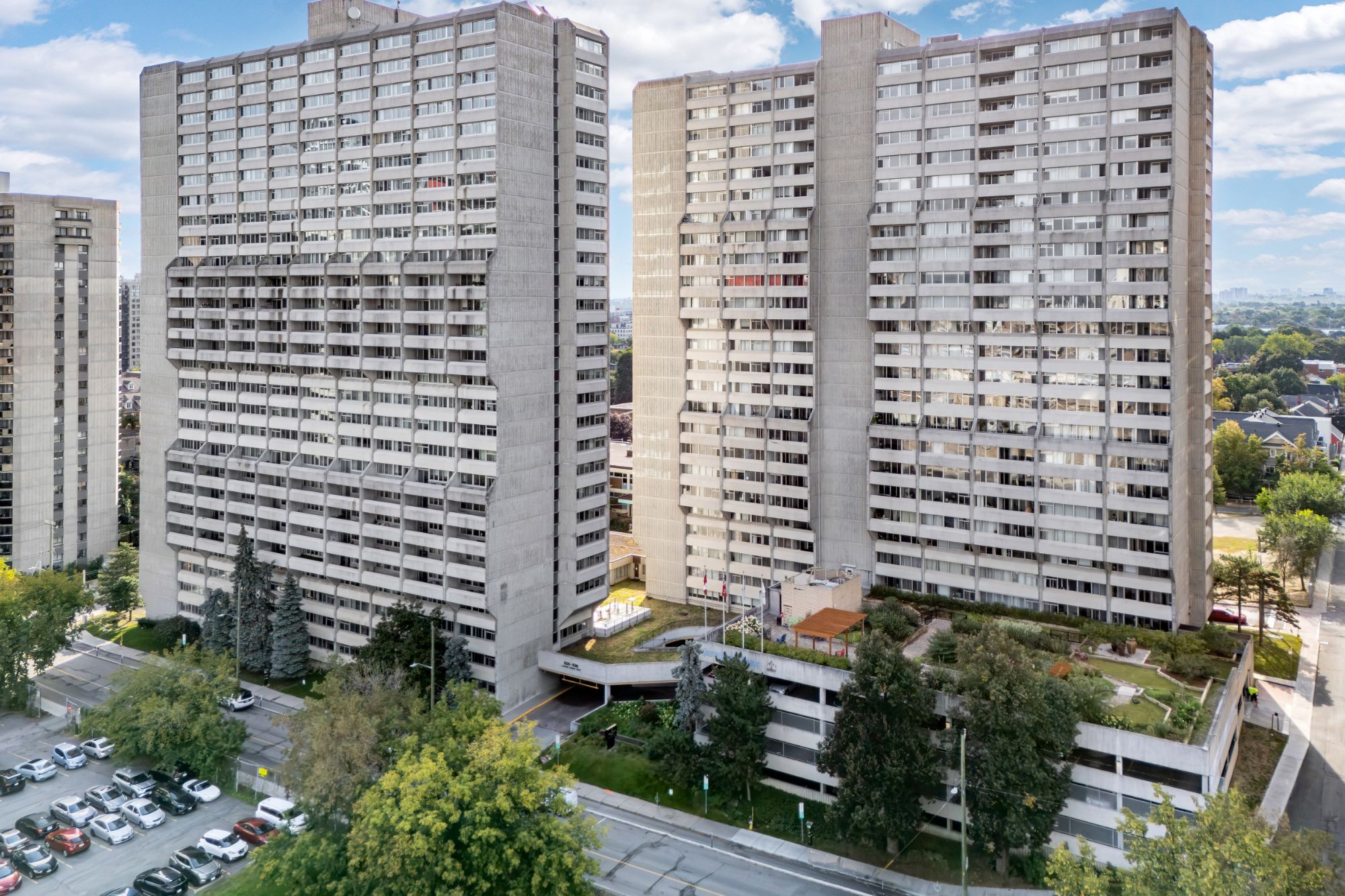 530 Laurier Avenue W 901, Ottawa Centre, On K1r 7t1