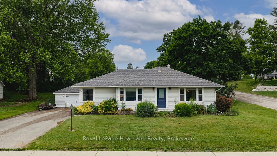 578 Stauffer Street, Huron-Kinloss, On N0g 2h0