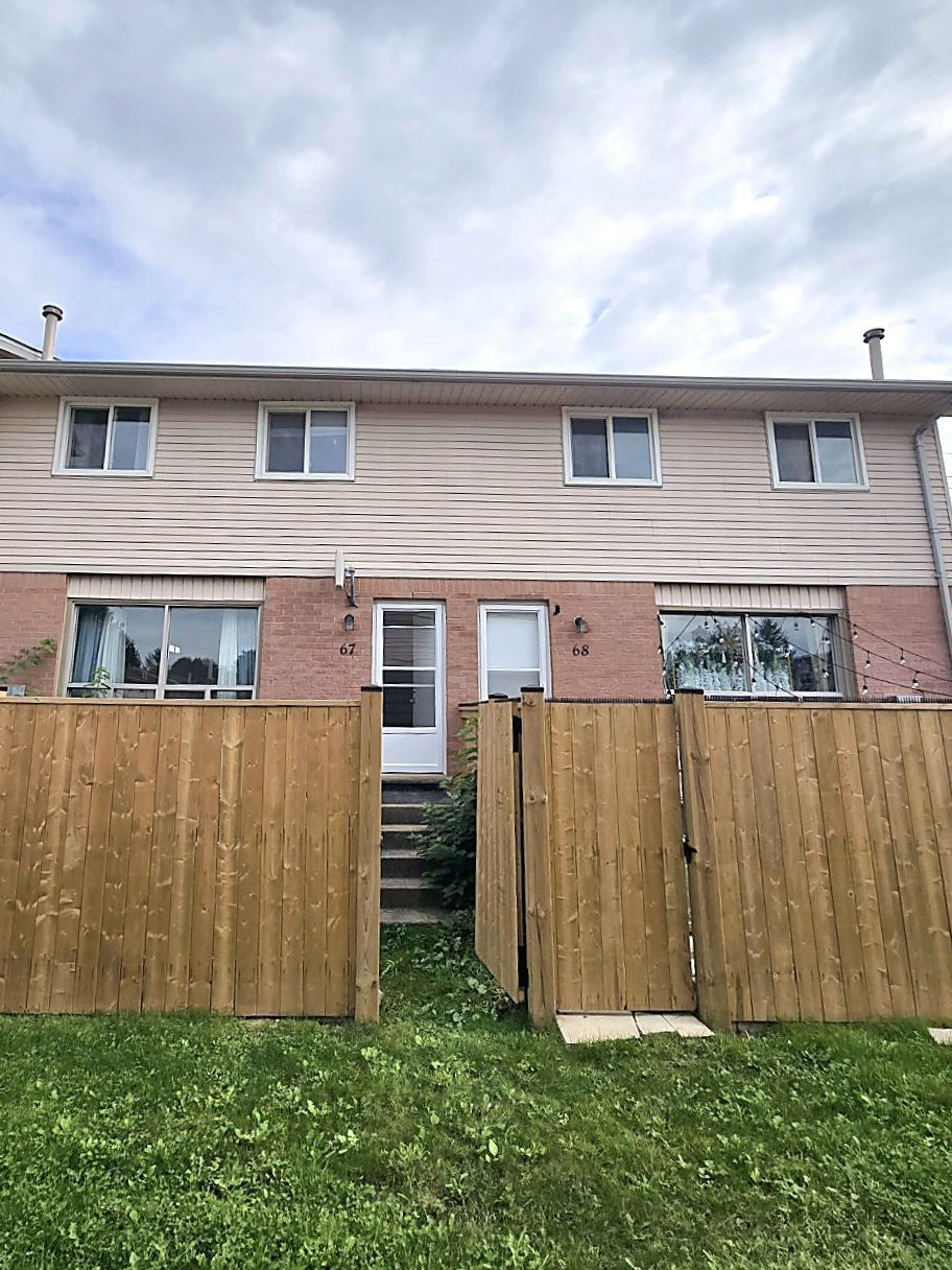 595 Third Street 67, London East, On N5v 4a1