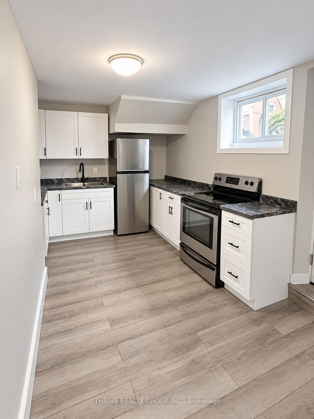 118 Pine Lawn Avenue 3, London East, On N5z 2r2