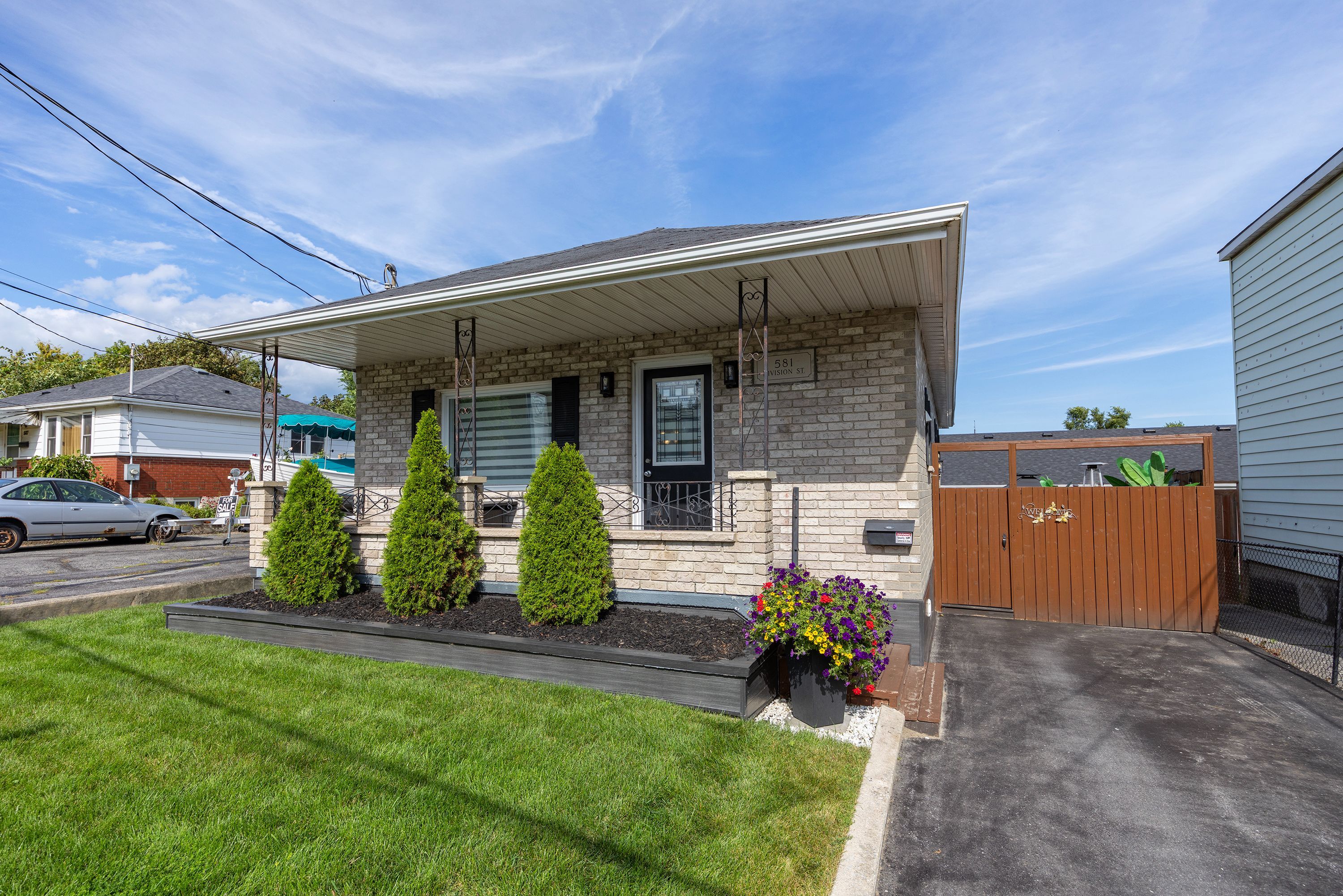581 Division Street, Kingston, On K7k 4b7