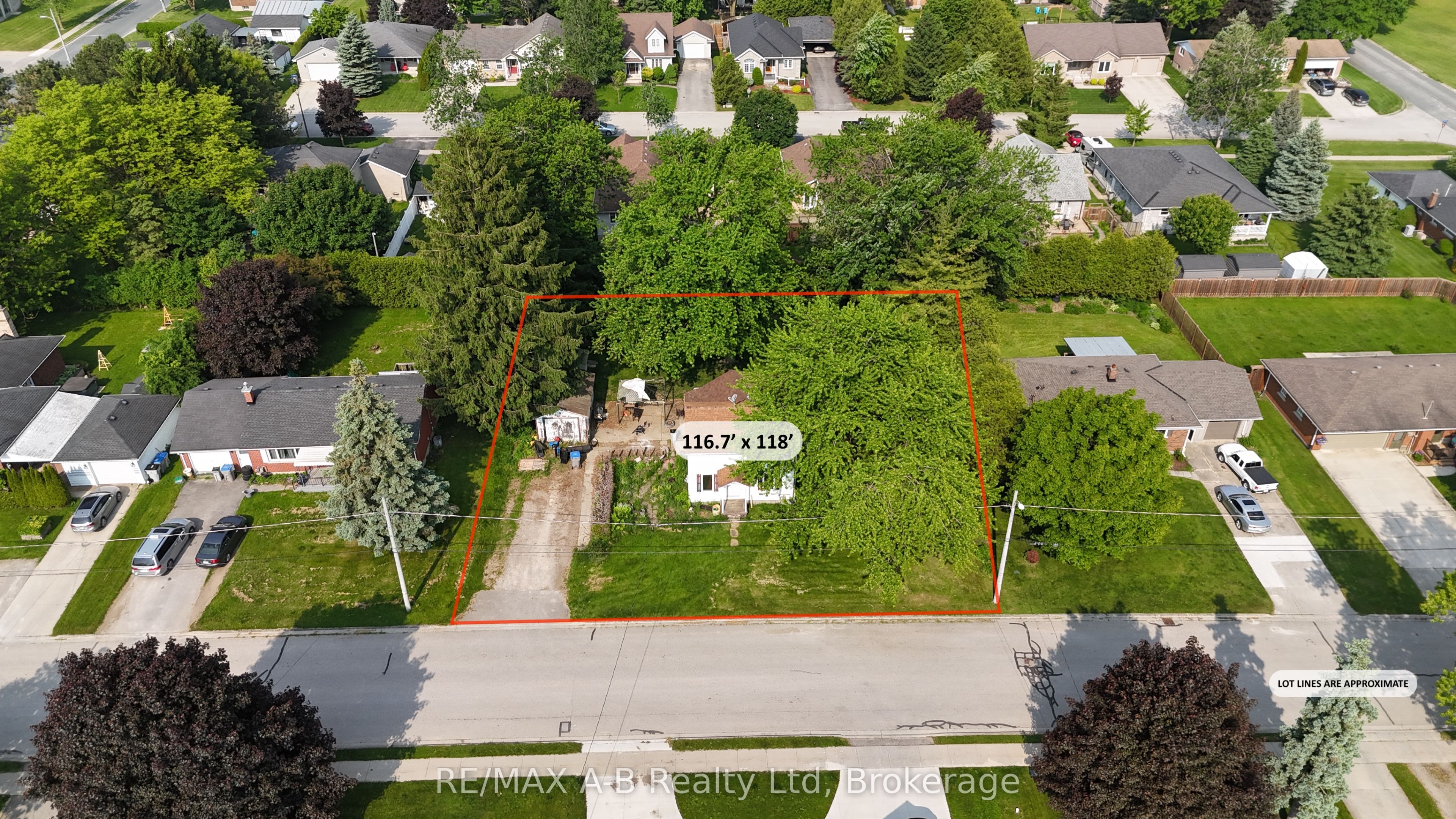 86 Salina Street N, St. Marys, On N4x 1c8