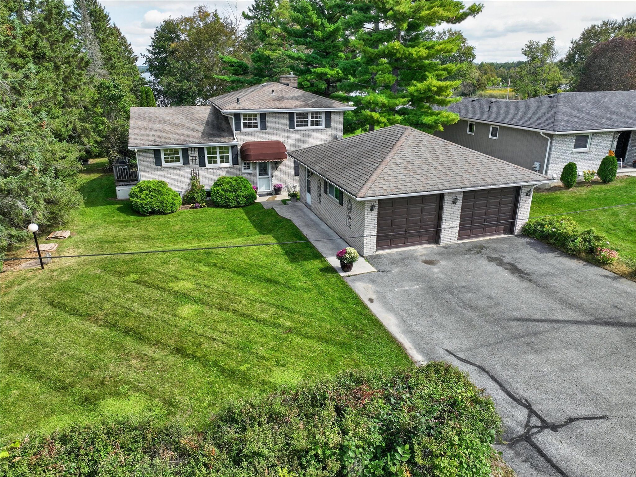 16 Lawrence Street S, Kawartha Lakes, On K9j 6x3