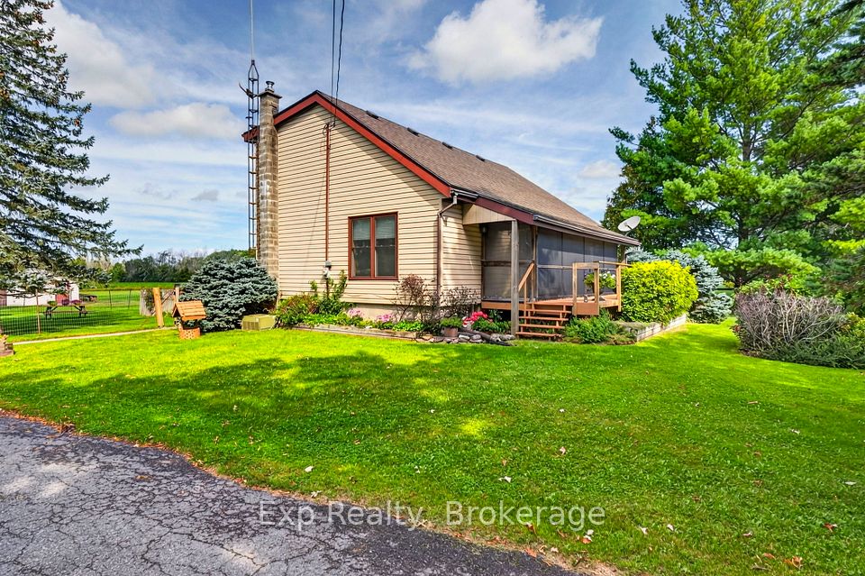 257 Elmbrook Road, Prince Edward County, On K0k 2t0