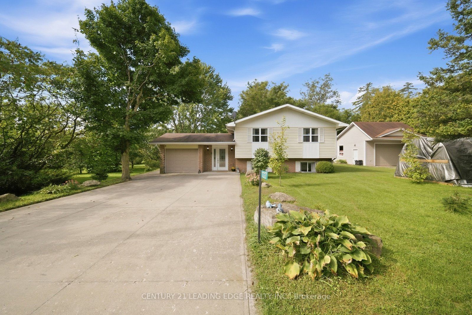 1327 East Quarter Line Road, Norfolk, On N0e 1g0