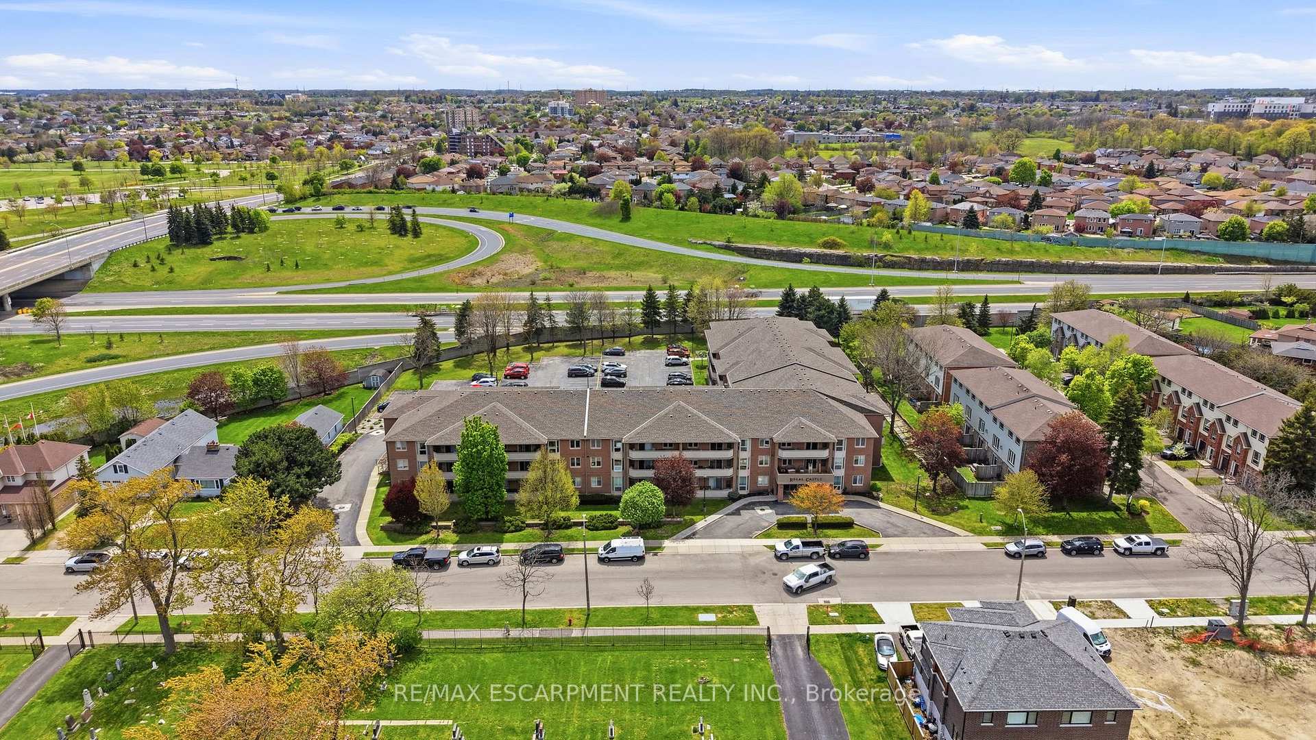 416 Limeridge Road E 303, Hamilton, On L9a 2s7